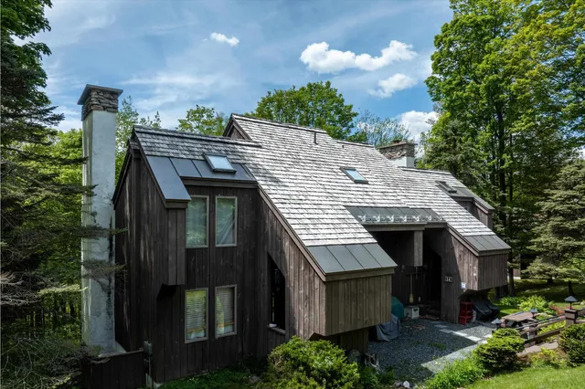 $475,000 | 934 East Ash Road, Unit 14, Plymouth, VT 05056