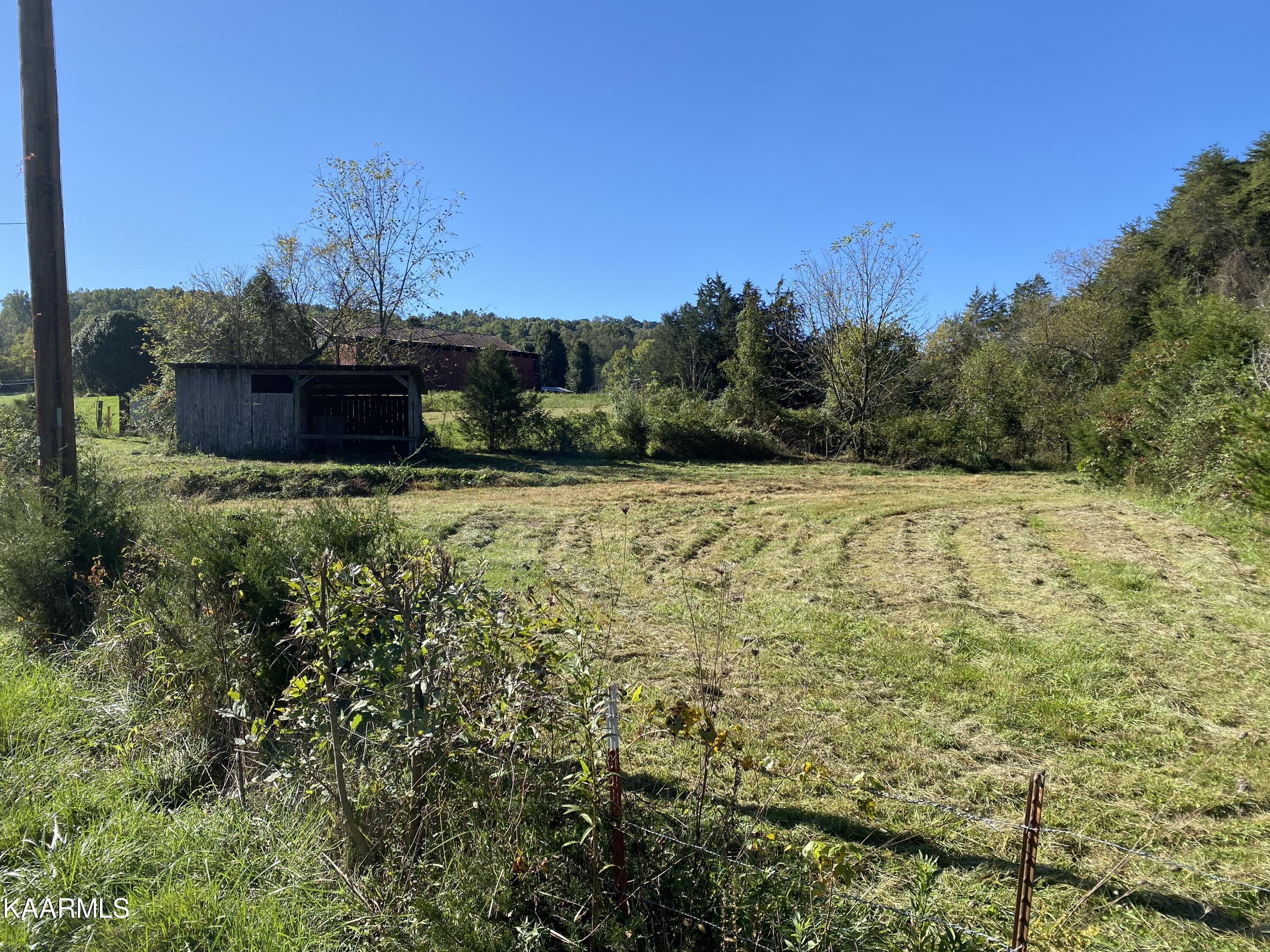 Fall Creek Maynardville, TN 37807 - Photo 1 of 11 65FF2826-1981-4297-B7A3-447A993C0657