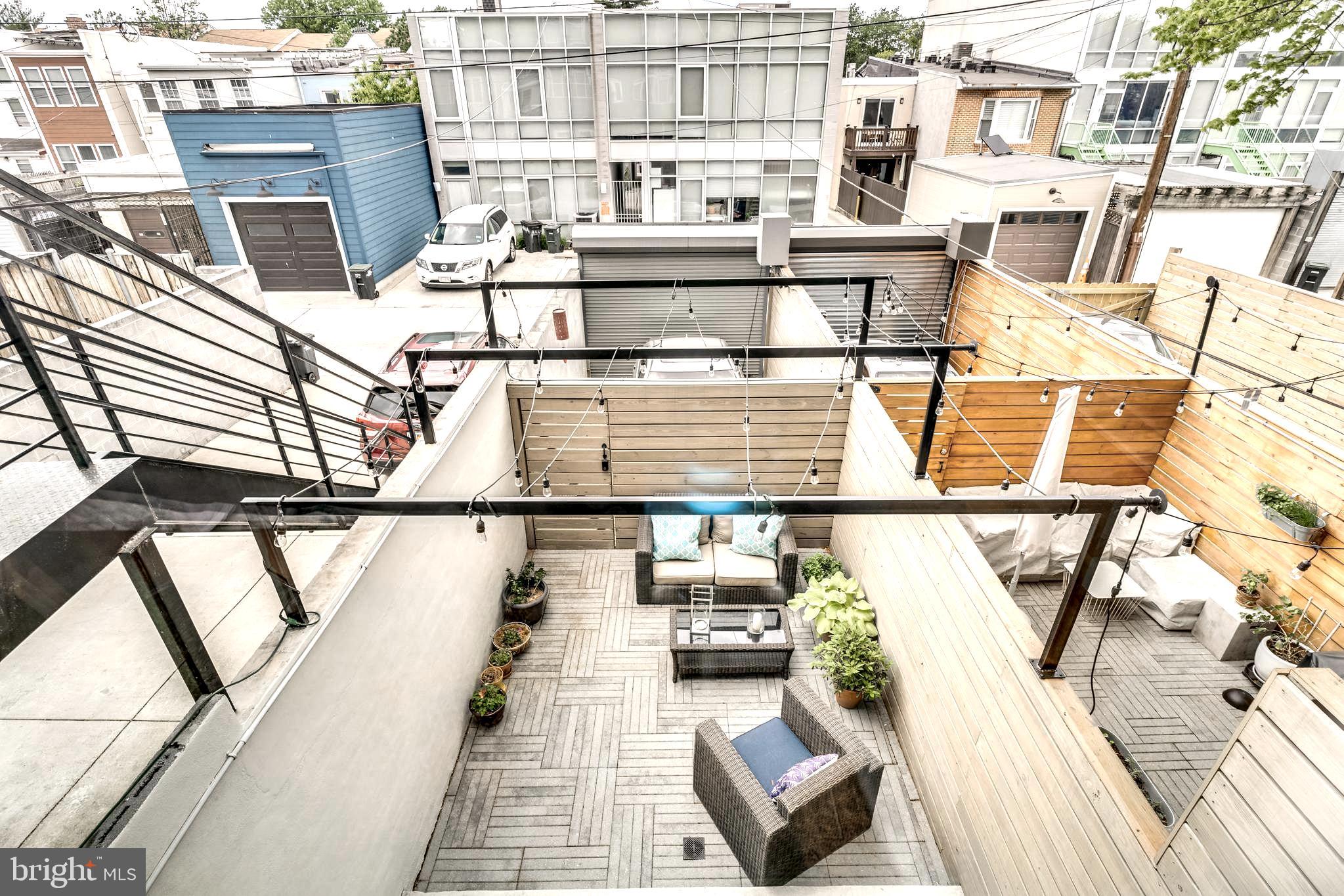 445 Ridge Street Northwest Washington, DC 20001 - Photo 21 of 49