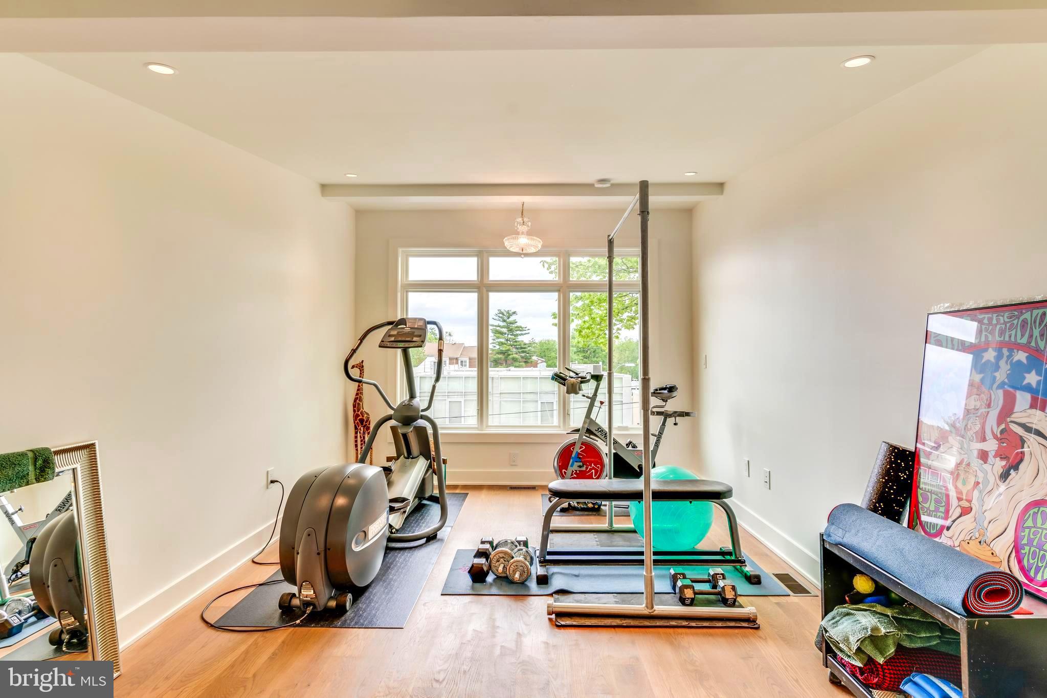 445 Ridge Street Northwest Washington, DC 20001 - Photo 41 of 49