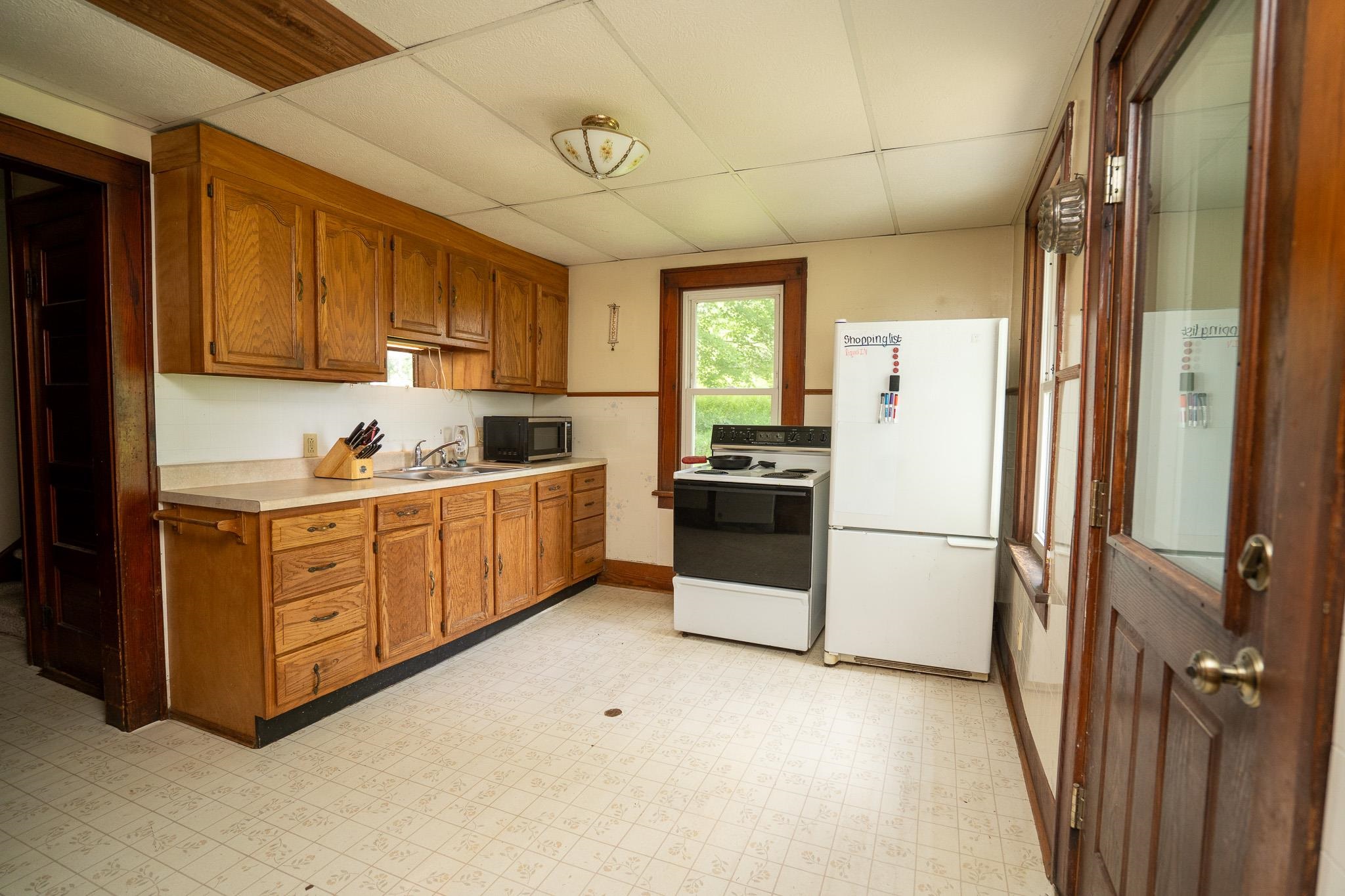 13338 Dobbs Road Darlington, WI 53530 - Photo 9 of 30