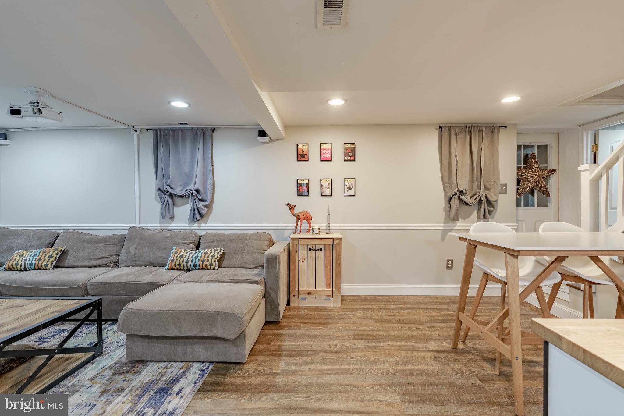7110 Bristol Road Baltimore, MD 21212 - Photo 38 of 58 Recessed lighting.