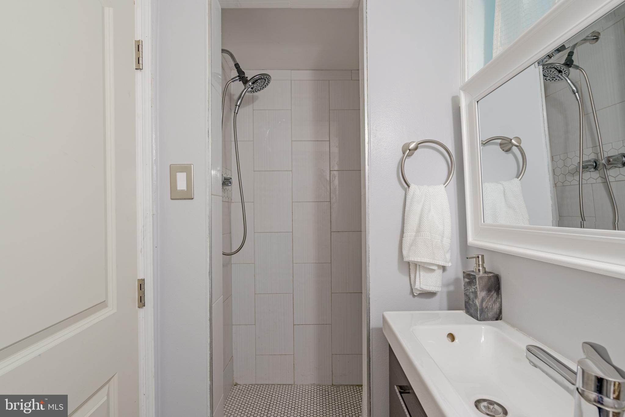 7110 Bristol Road Baltimore, MD 21212 - Photo 39 of 58 Renovated lower level full bath.