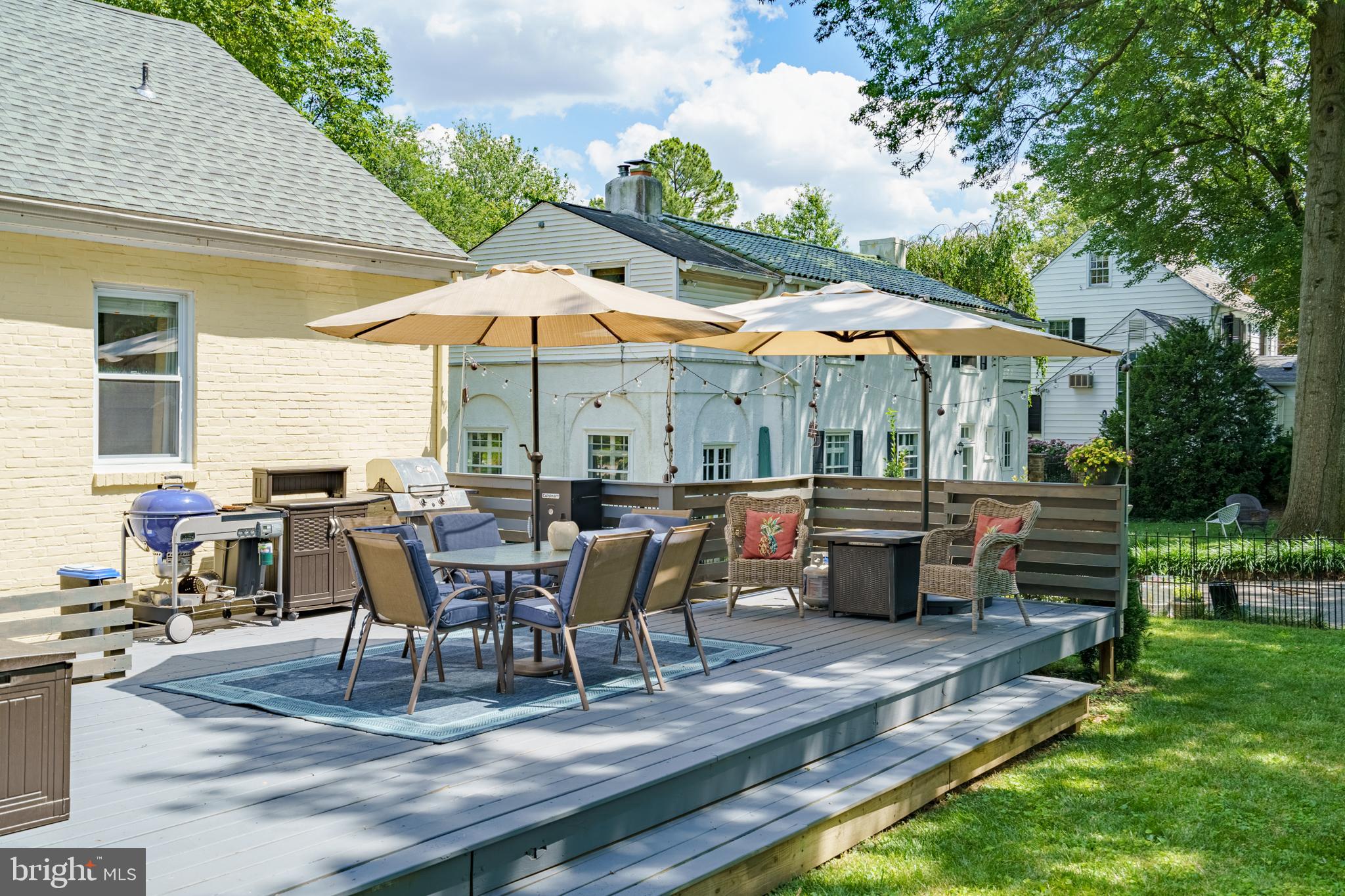 7110 Bristol Road Baltimore, MD 21212 - Photo 55 of 58 Expansive deck for large gatherings.