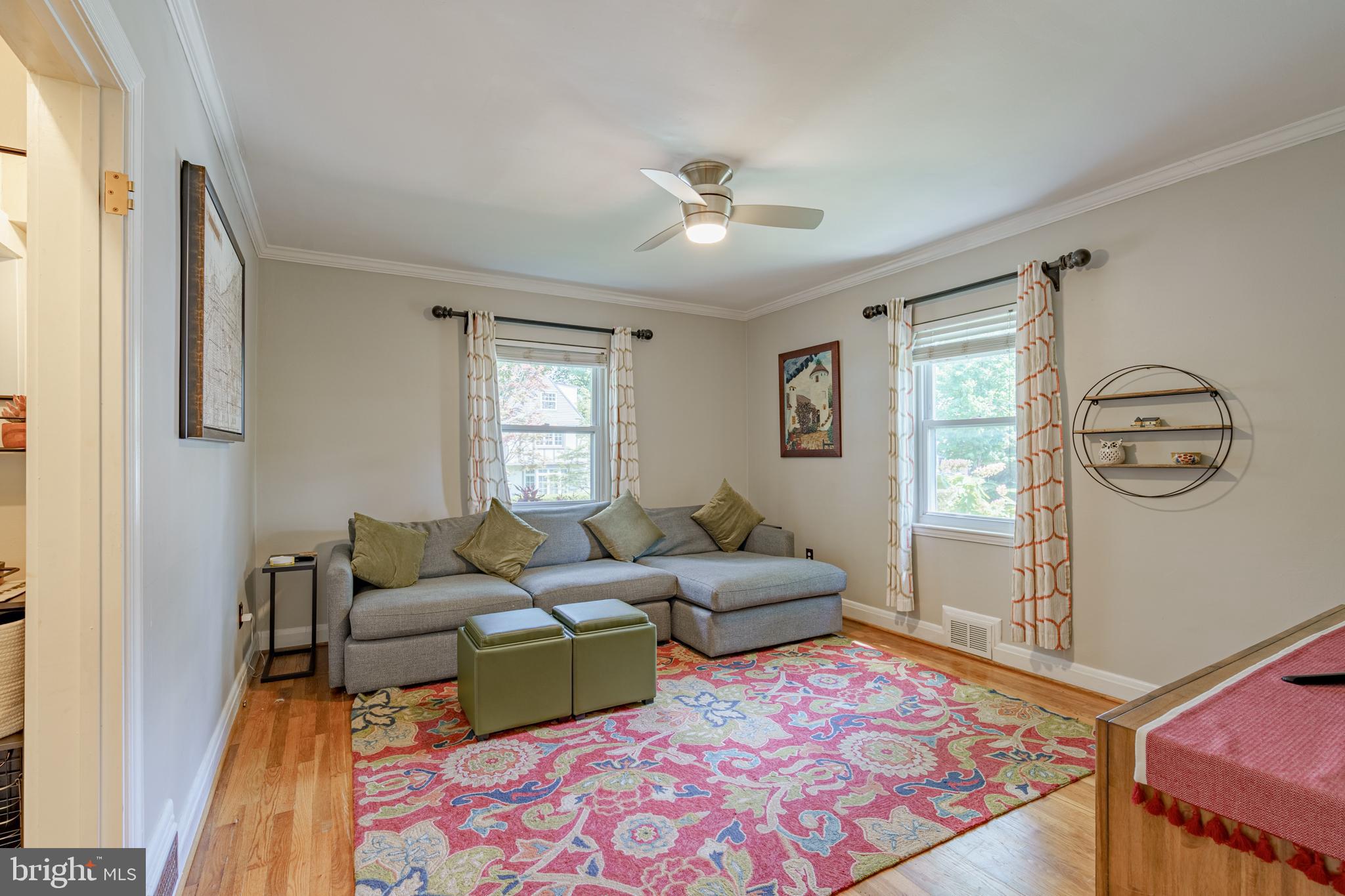 7110 Bristol Road Baltimore, MD 21212 - Photo 9 of 58 Large family room on first floor.