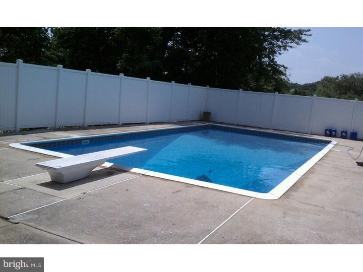 240 Ogden Road Deptford, NJ 08090 - Photo 15 of 16 Pool