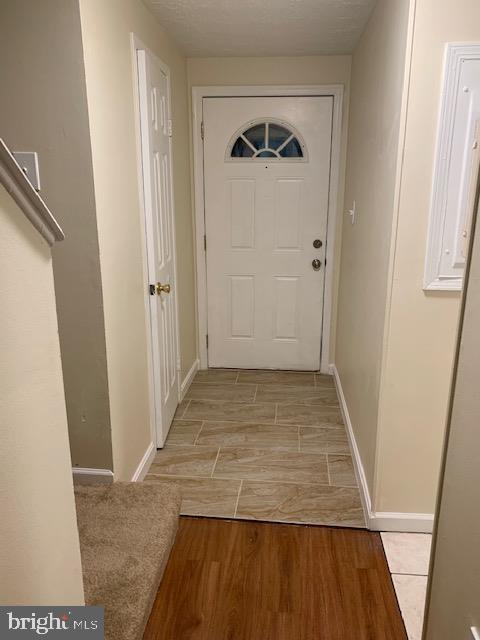 15717 Haynes Road Laurel, MD 20707 - Photo 7 of 46 Brand new flooring in the foyer entrance