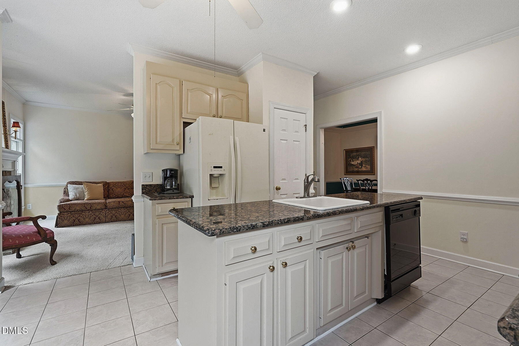 171 Clover Ridge Angier, NC 27501 - Photo 12 of 30 12-web-or-mls-171 Clover Ridge -34