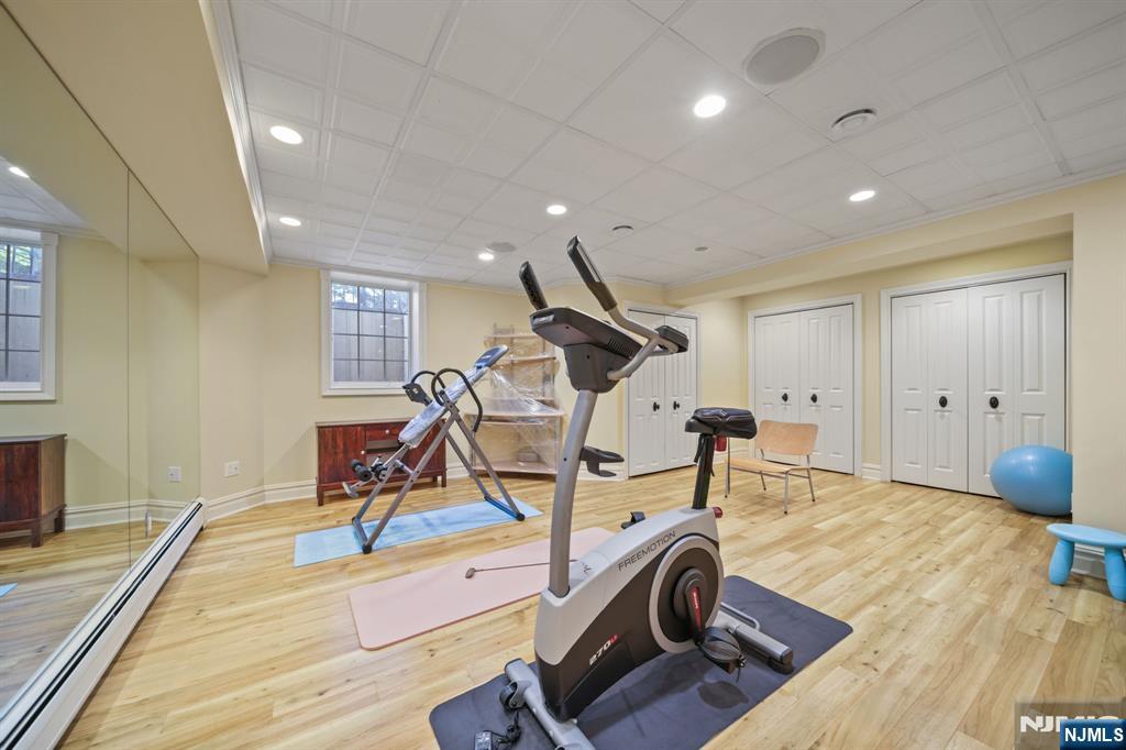 43 Beverly Road Hillsdale, NJ 07642 - Photo 36 of 48