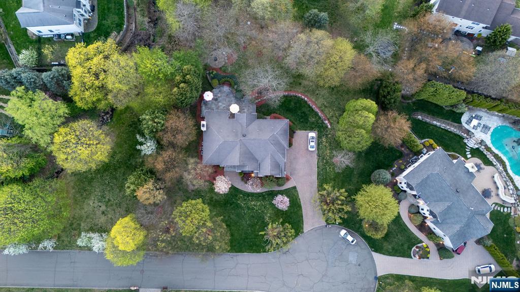 43 Beverly Road Hillsdale, NJ 07642 - Photo 43 of 48