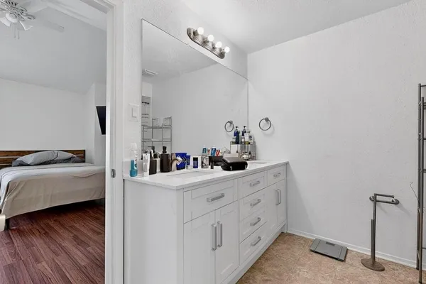 $1,675 | 2500 East Park Boulevard, Unit U3, Plano, TX 75074