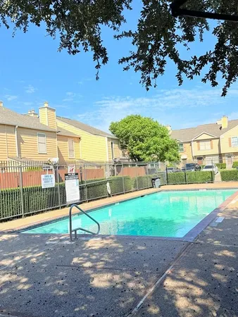 $1,675 | 2500 East Park Boulevard, Unit U3, Plano, TX 75074