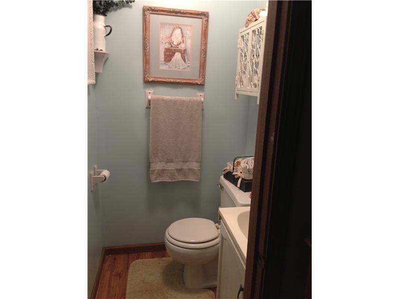 5708 West Mills Road Indianapolis, IN 46221 - Photo 13 of 17 Gallery Image 13