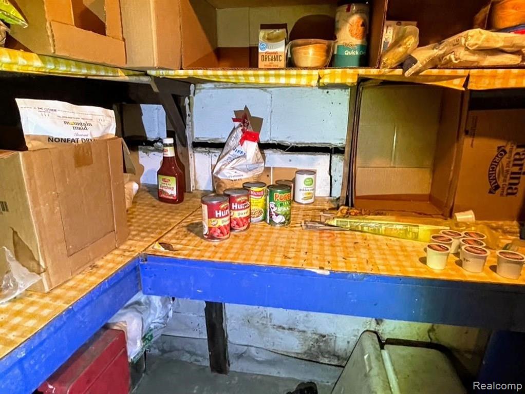 20040 Moross Road Detroit, MI 48224 - Photo 25 of 59