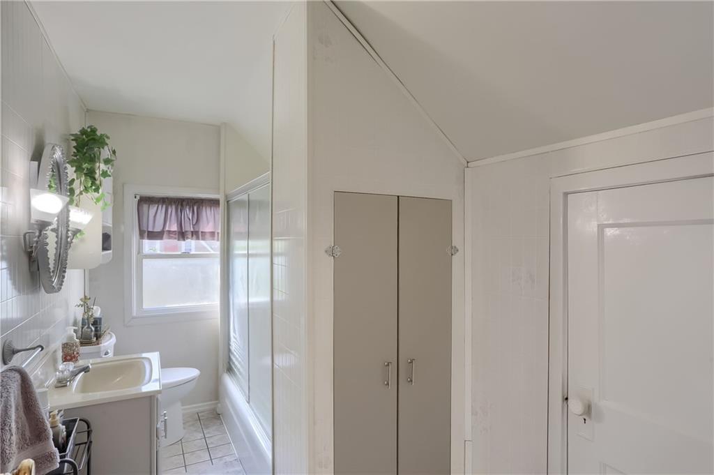 1958 Brodhead Road Aliquippa, PA 15001 - Photo 21 of 47 Gallery Image 21