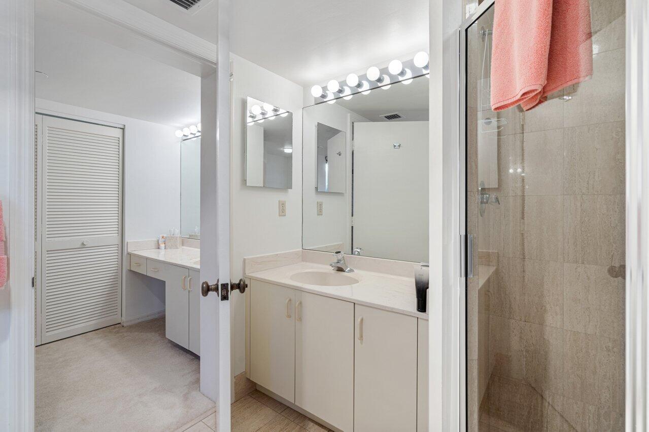 120 Southeast 5th Avenue, Unit 319 Boca Raton, FL 33432 - Photo 23 of 43 019-120Southeast5thAvenue-BocaRaton-FL-3