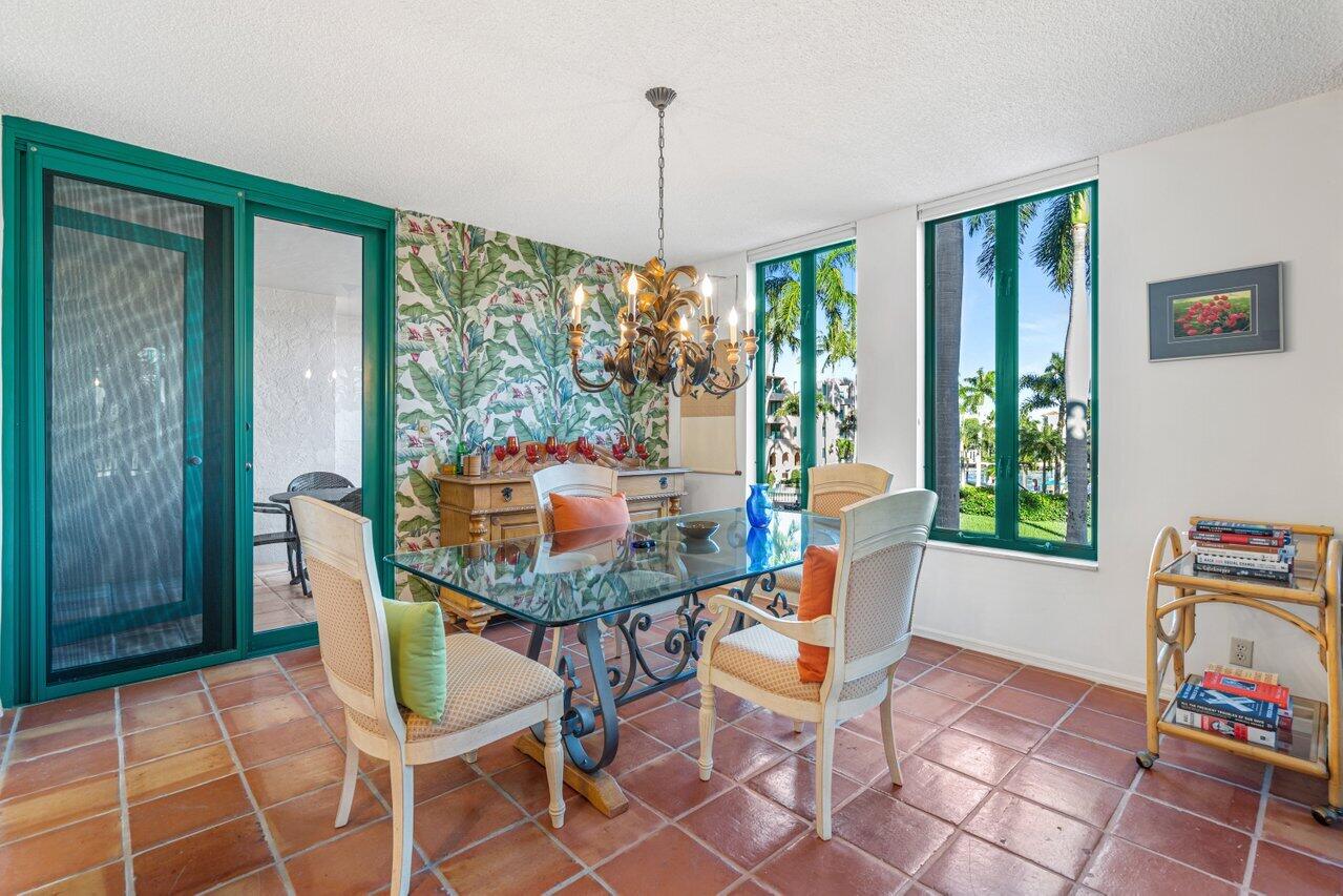 120 Southeast 5th Avenue, Unit 319 Boca Raton, FL 33432 - Photo 8 of 43 007-120Southeast5thAvenue-BocaRaton-FL-3