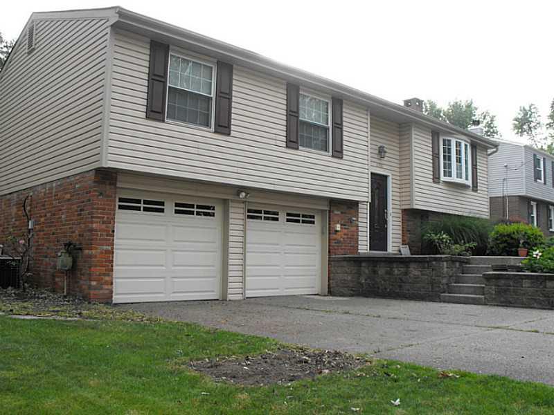 638 Blue Ridge Road Plum, PA 15239 - Photo 3 of 23 Exterior Front.