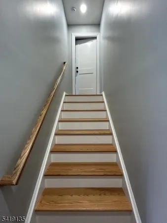 $2,800 | 77 Shepherd Lane, Unit 3, Totowa, NJ 07512