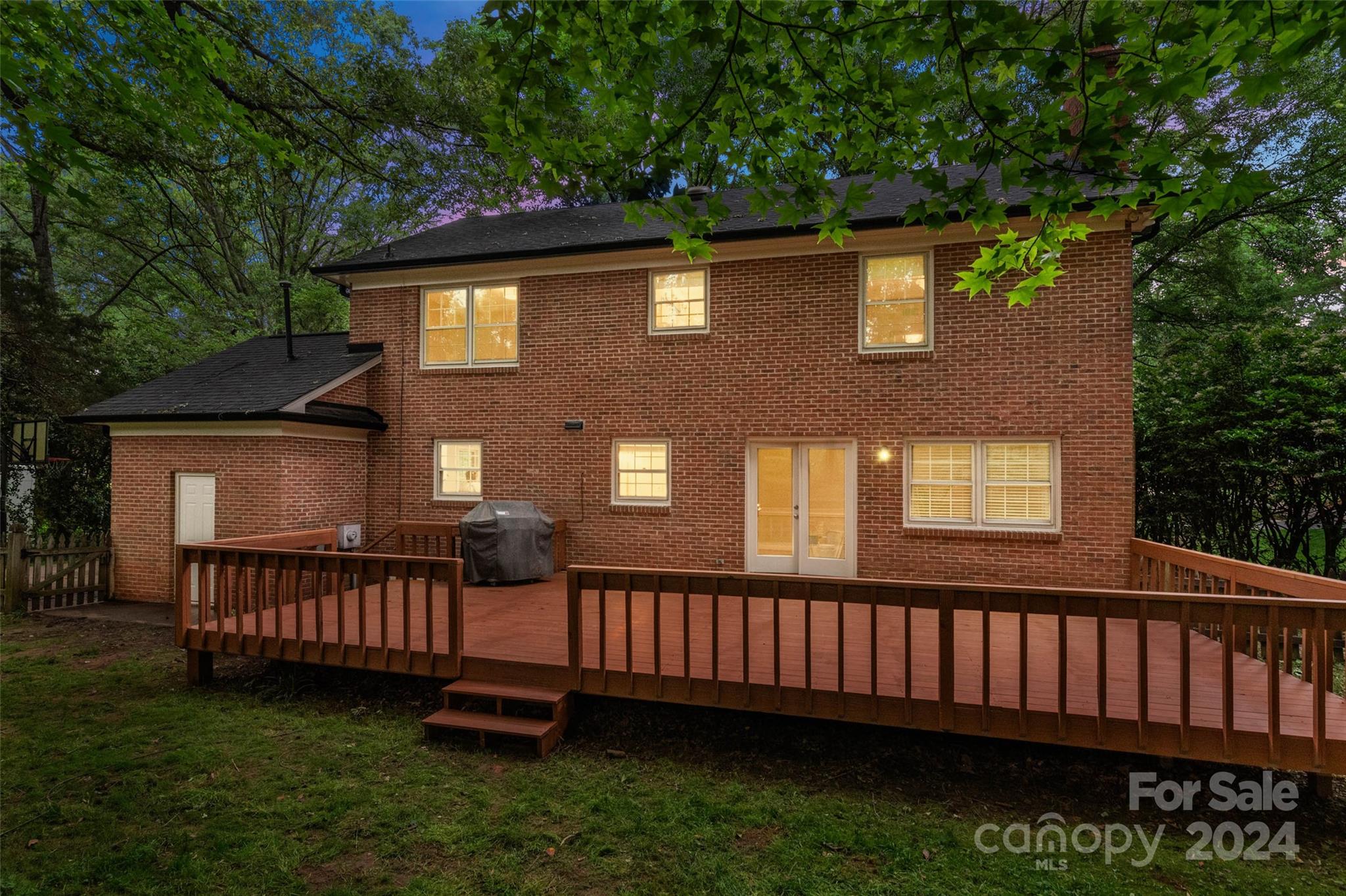 4110 Chevington Road Charlotte, NC 28226 - Photo 28 of 31 Gallery Image 28