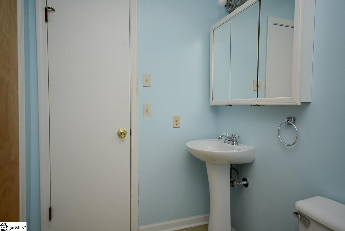 60 Stallings Road Taylors, SC 29687 - Photo 22 of 29 Gallery Image 22