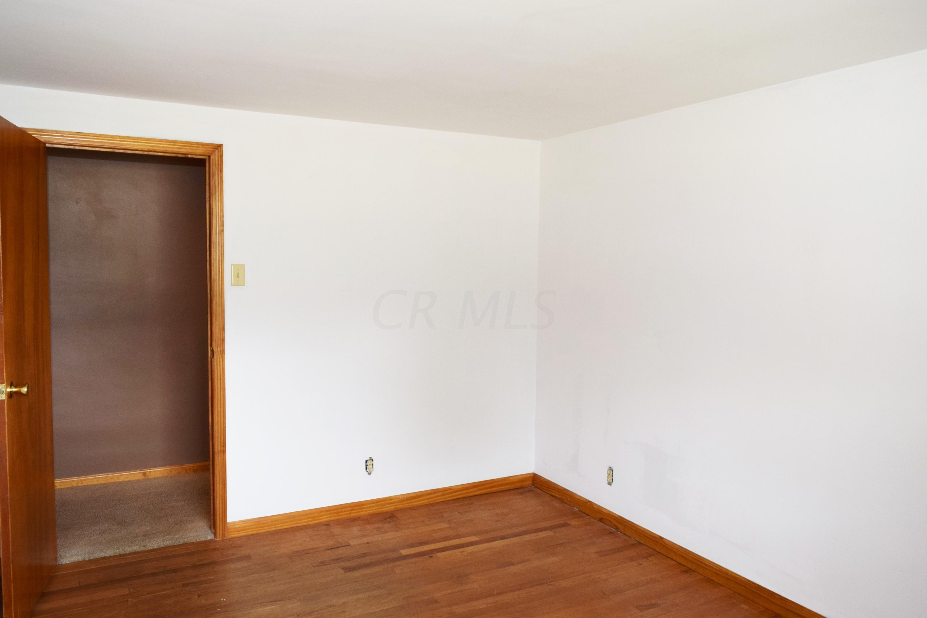 225 Hamburg Road Southwest Lancaster, OH 43130 - Photo 17 of 28 Gallery Image 17