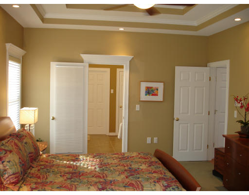 1340 Piper Road West Springfield, MA 01089 - Photo 8 of 10 a view of a livingroom with bathroom and front door