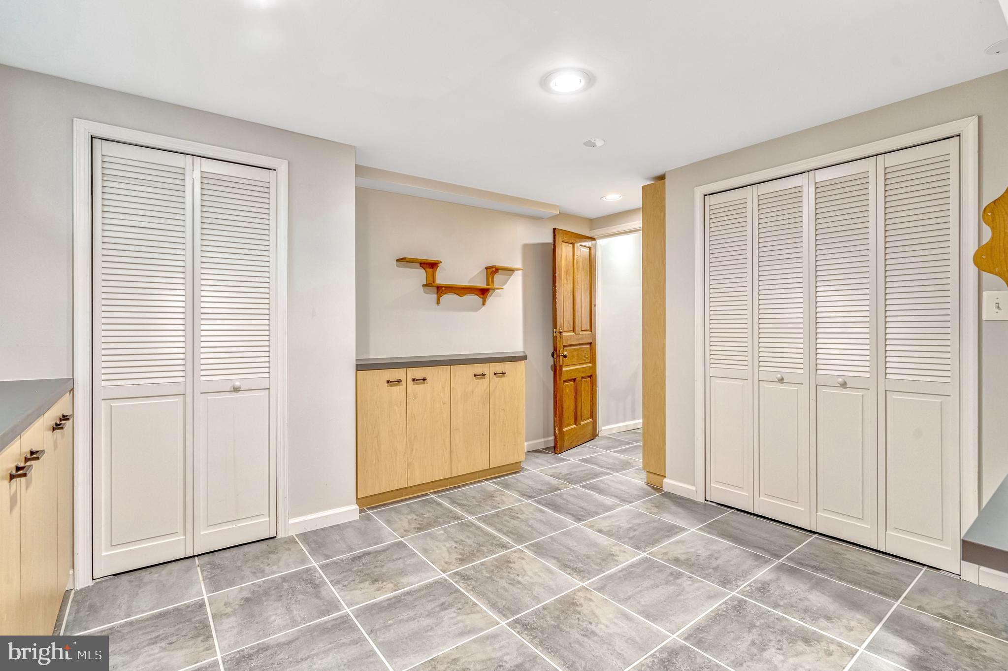 8602 Clydesdale Road Springfield, VA 22151 - Photo 37 of 49