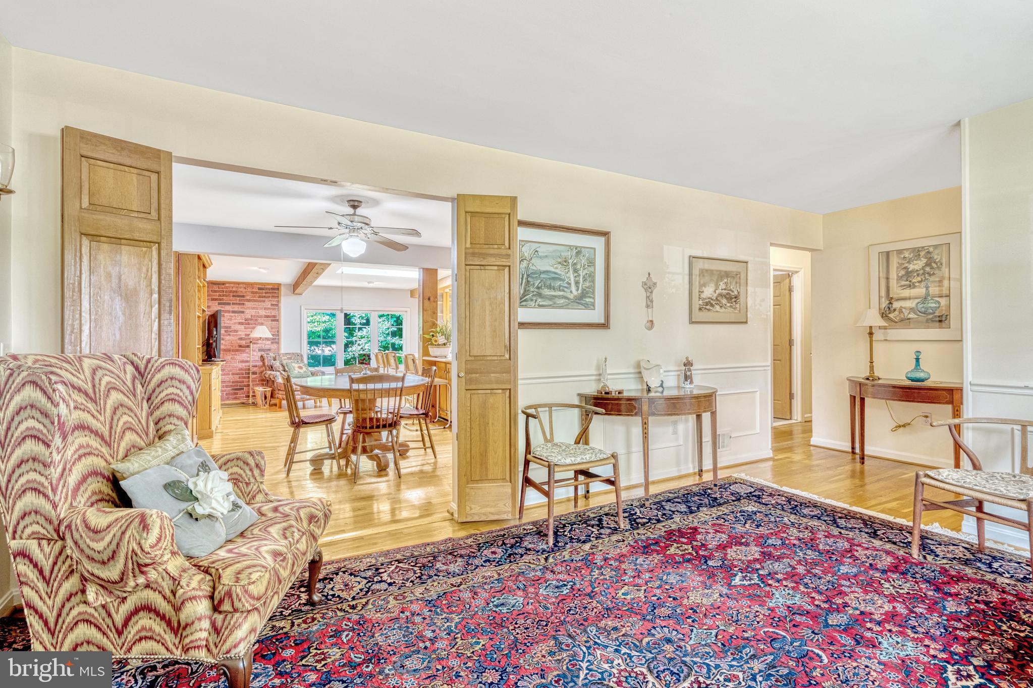 8602 Clydesdale Road Springfield, VA 22151 - Photo 4 of 49