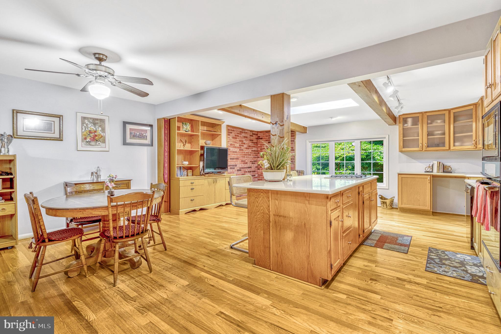 8602 Clydesdale Road Springfield, VA 22151 - Photo 6 of 49