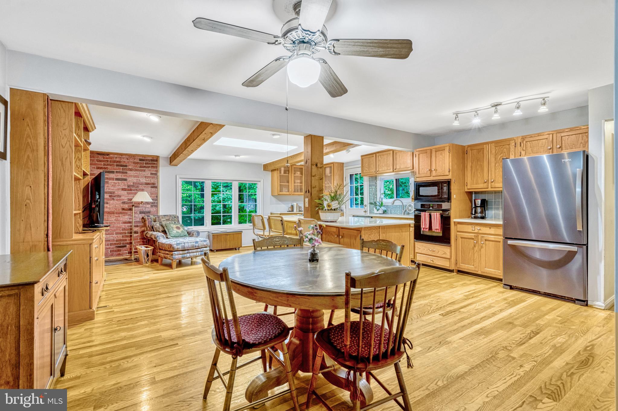 8602 Clydesdale Road Springfield, VA 22151 - Photo 7 of 49