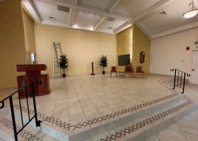 $500,000 | 1800 Dearborn Street, Crest Hill, IL 60403