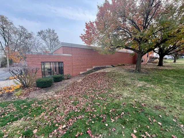 $500,000 | 1800 Dearborn Street, Crest Hill, IL 60403