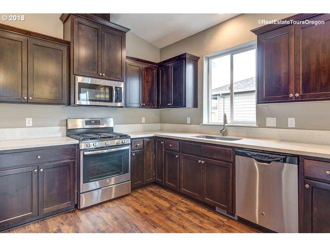 564 East Elm Loop Gervais, OR 97026 - Photo 14 of 32 Gallery Image 14