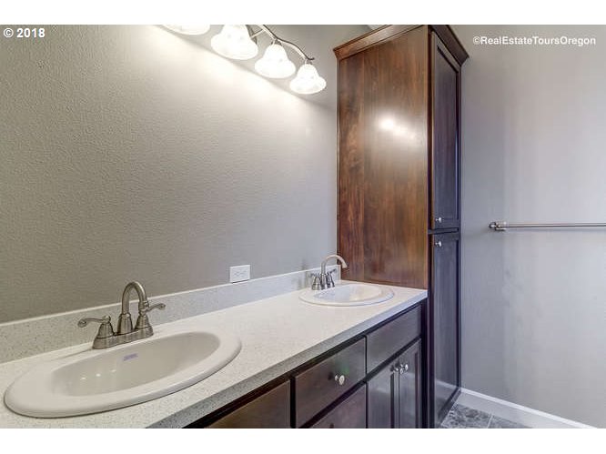564 East Elm Loop Gervais, OR 97026 - Photo 20 of 32 Gallery Image 20