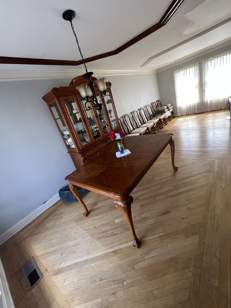 404 Galahad Road Bolingbrook, IL 60440 - Photo 15 of 35