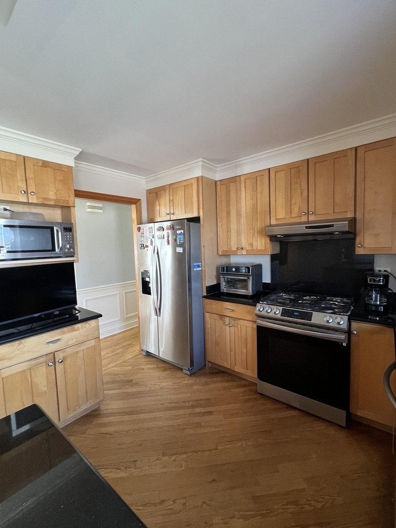 404 Galahad Road Bolingbrook, IL 60440 - Photo 18 of 35