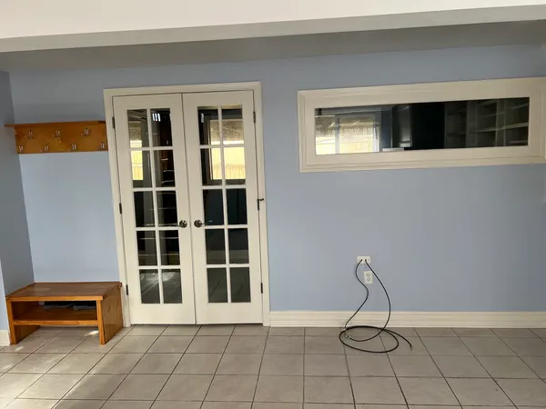 $389,000 | 404 Galahad Road, Bolingbrook, IL 60440