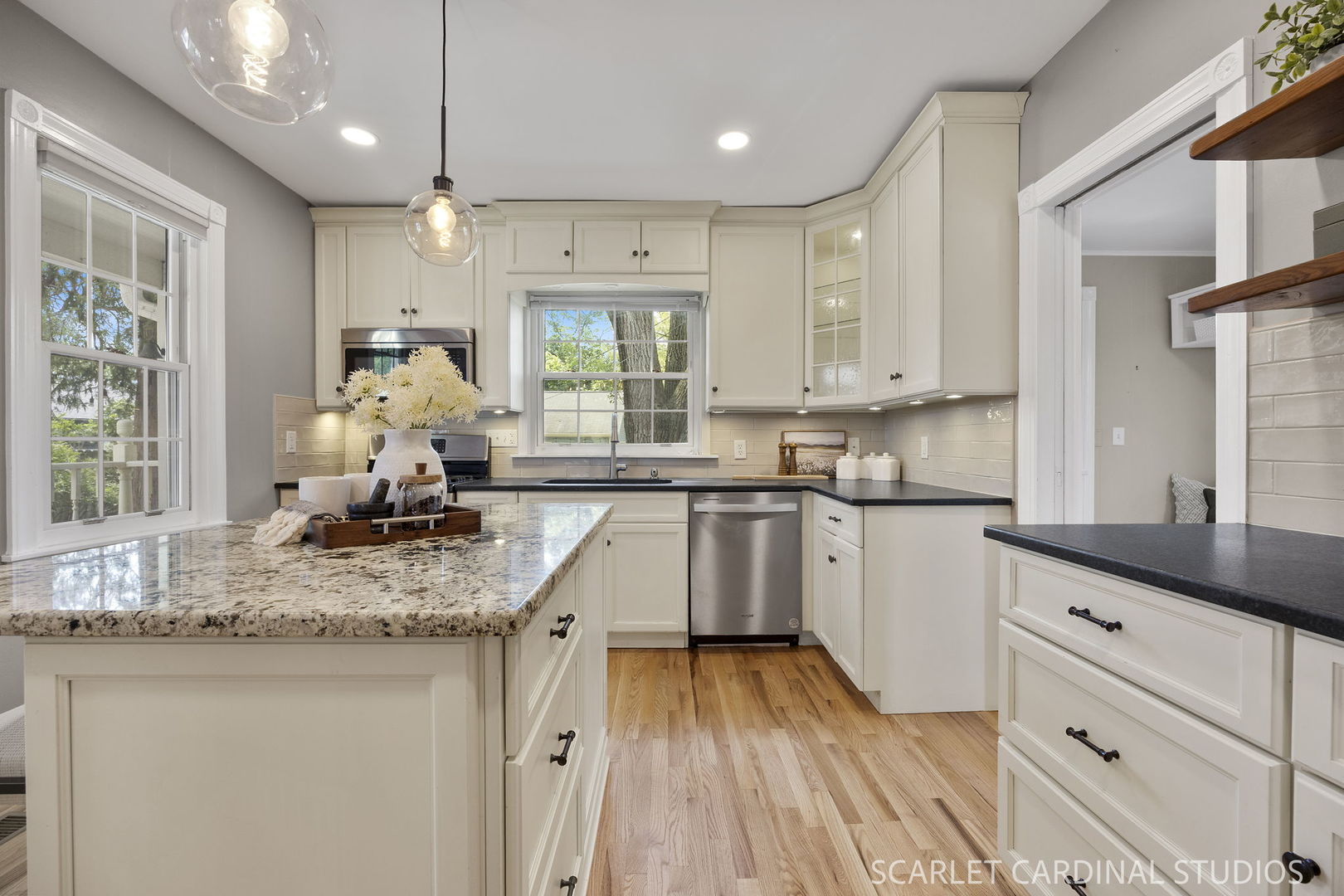 229 Center Street Naperville, IL 60540 - Photo 12 of 33