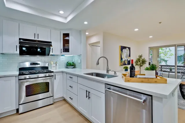 $1,480,000 | 426 Galleria Drive, Unit 8, San Jose, CA 95134