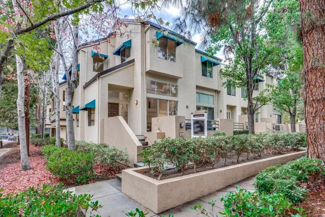 $1,480,000 | 426 Galleria Drive, Unit 8, San Jose, CA 95134
