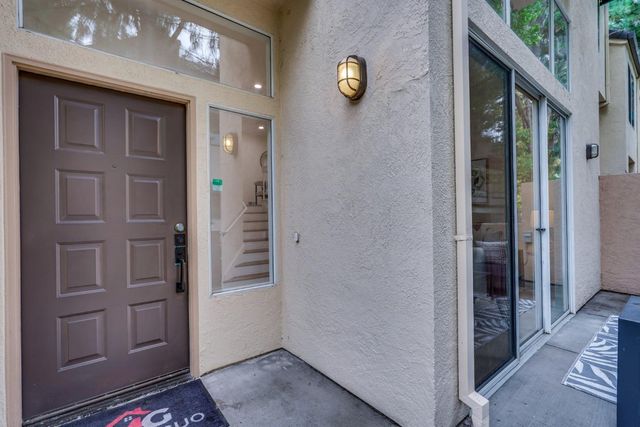 $1,480,000 | 426 Galleria Drive, Unit 8, San Jose, CA 95134
