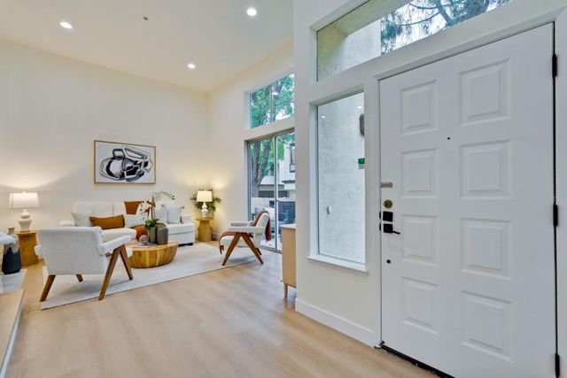 $1,480,000 | 426 Galleria Drive, Unit 8, San Jose, CA 95134