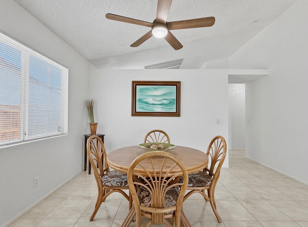 47800 Madison Street, Unit 192 Indio, CA 92201 - Photo 9 of 22 IMG_2045