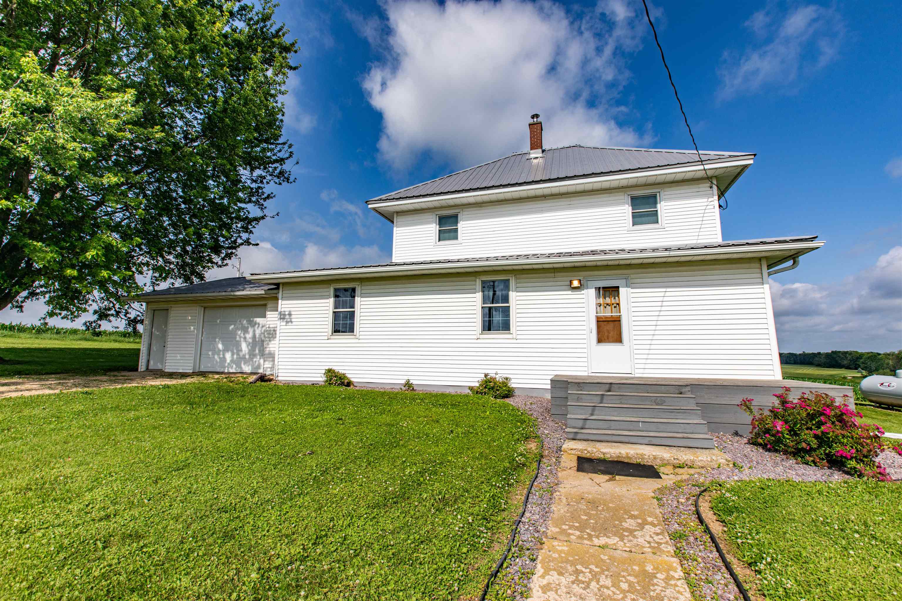 5100 Lagoon Road Highland, WI 53543 - Photo 46 of 50