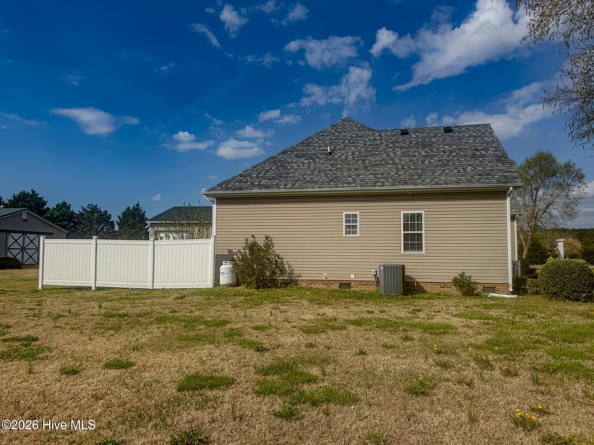 121 Scotland Road Camden, NC 27921 - Photo 35 of 46 Side