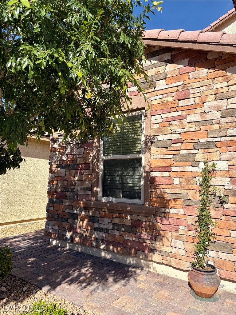 6178 Andover Wood Road Las Vegas, NV 89113 - Photo 3 of 7