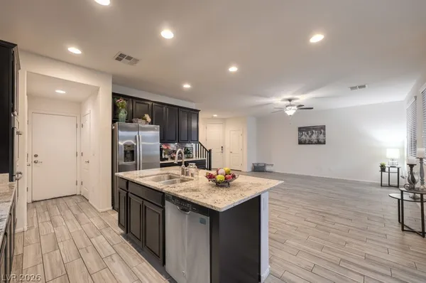 $575,000 | 6178 Andover Wood Road, Las Vegas, NV 89113