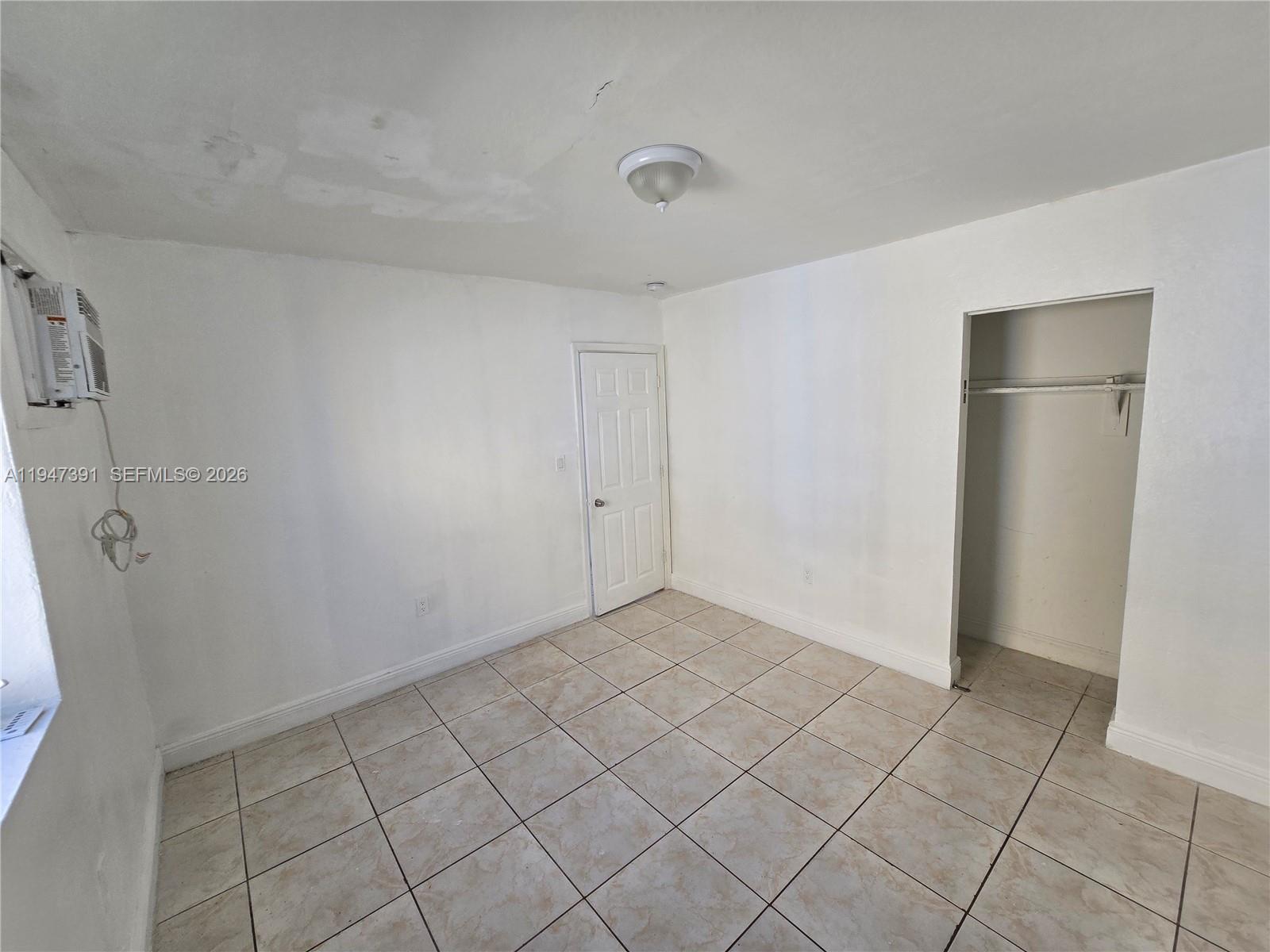 535 Northwest 7th Street, Unit 2 Miami, FL 33136 - Photo 12 of 14