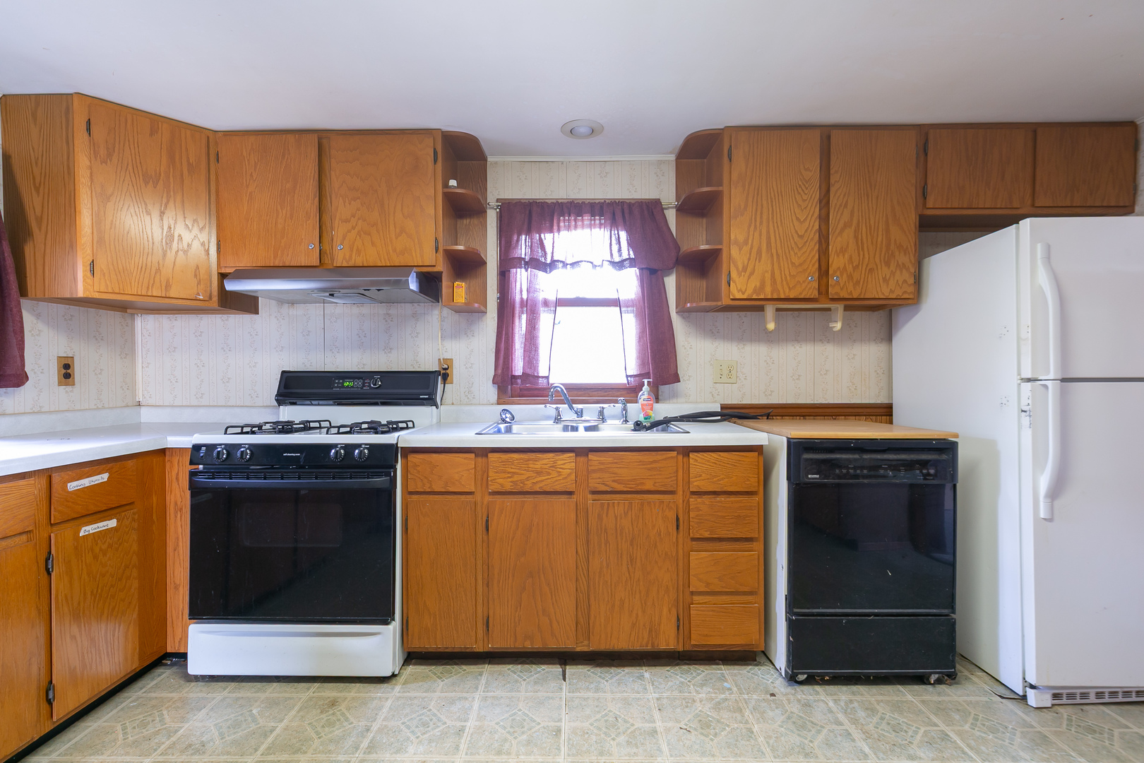 1150 48th Street Moline, IL 61265 - Photo 18 of 24